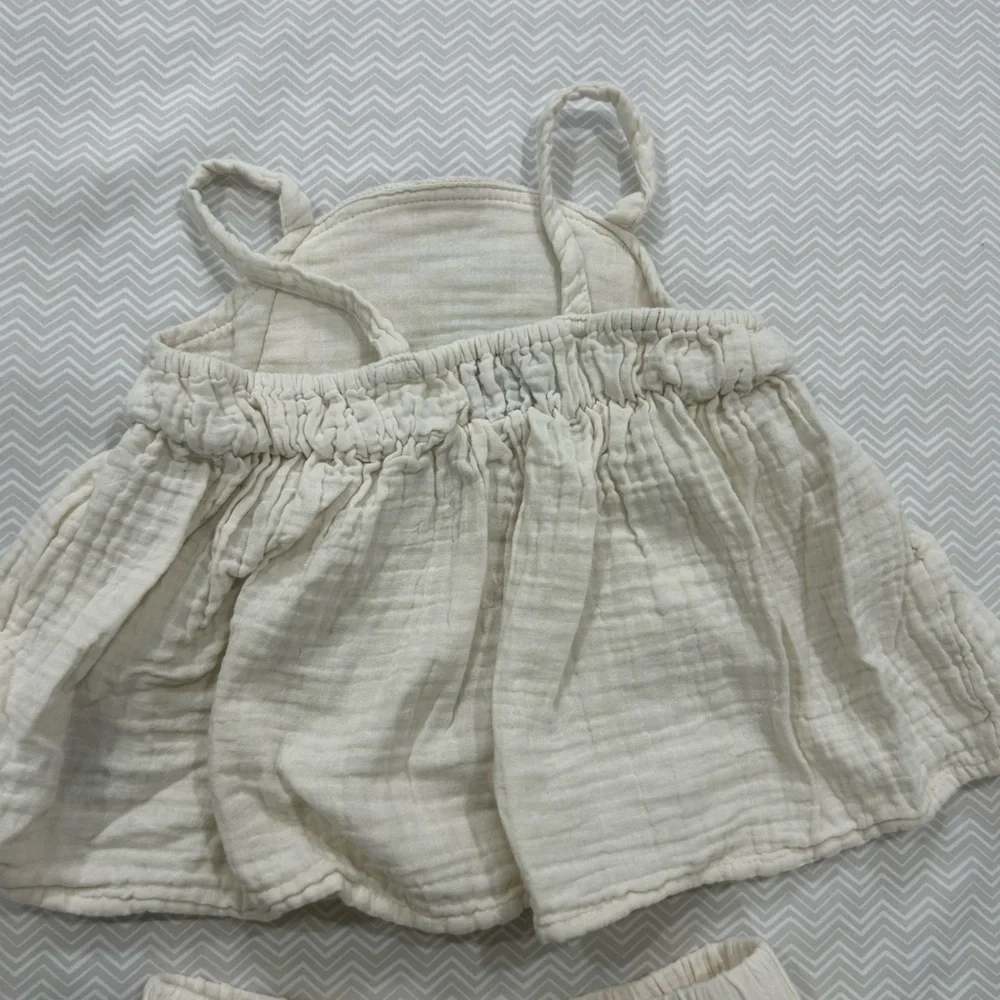 Old Navy Cream Kids Shorts Set with Rainbow Detail